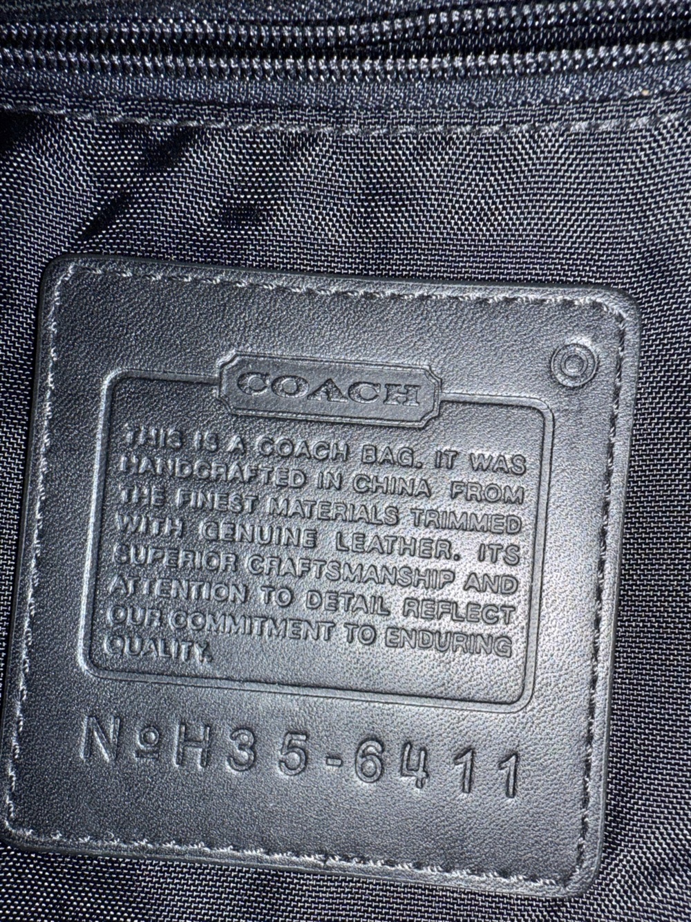 Like New, Vintage Coach Black Nylon & Leather Messenger Bag (H35-6411) - Picture 5 of 6
